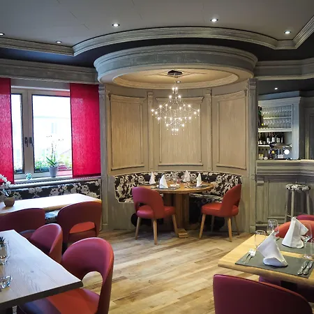 ホテル Restaurant La Couronne By K