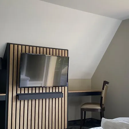 Hotel Restaurant La Couronne By K