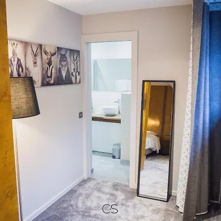 Hotel Restaurant La Couronne By K